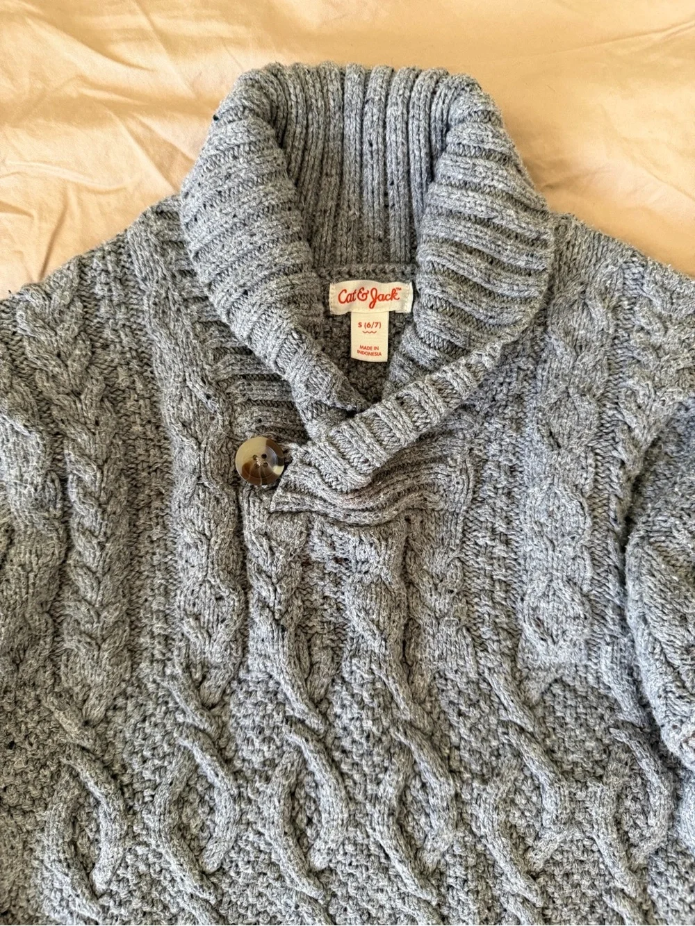 Cat & Jack soft cable